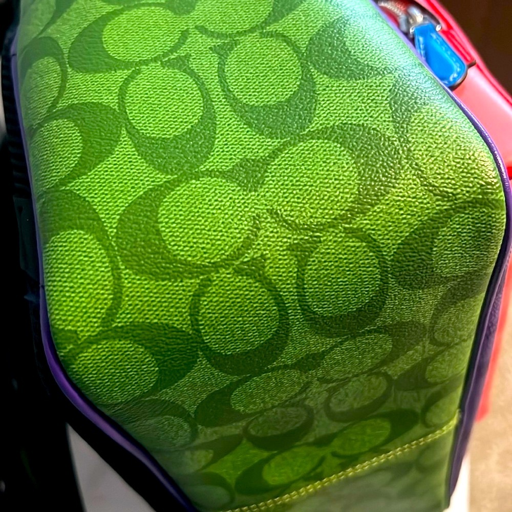 🌈 COACH RARE Court Backpack In Blocked Signature Canvas Colorblock MINT!! 💜💙💚💖 - Picture 14 of 17
